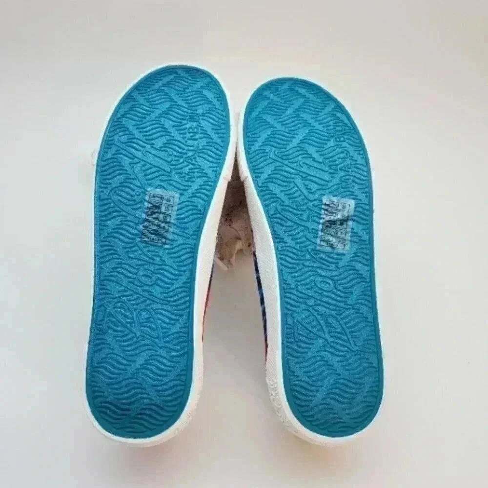 BUY ONE GET ONE FREE  Blowfish Fruit Slip On Sneaker Rainbow Tie-Dye Size 6.5 - Picture 6 of 6